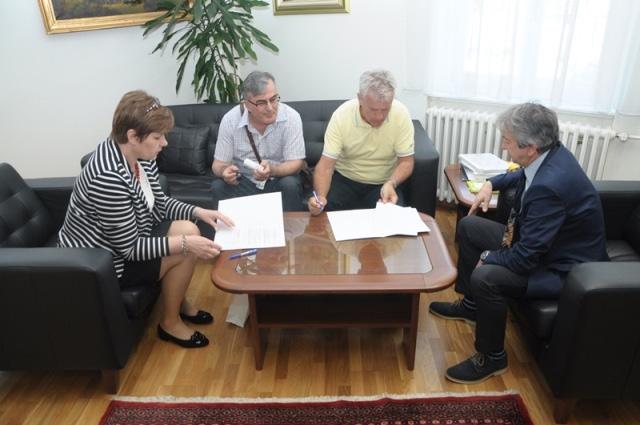 Direktor Muratović zahvalio je načelniku Bećireviću i Općinskom vijeću na podršci koju pružaju Institutu već