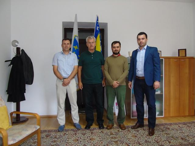 Mujo Begić, saradnik Instituta, i Edis Vojić su na ovaj način htjeli otrgnuti žrtve od zaborava.