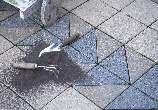 Pjeskarena obrada - postupak površinske obrade betona gdje se u betonsku površinu usmjerava mlaz čelične sačme (Ø 1-2mm) iz centrifugalnog