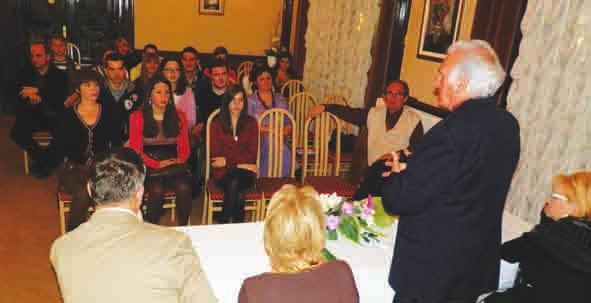 OKRUGLI STOLOVI Vodio ih je tajnik natjecanja Josip Burjan, a održavani su svaki dan po završetku natjecanja u određenim disciplinama i kategorijama.